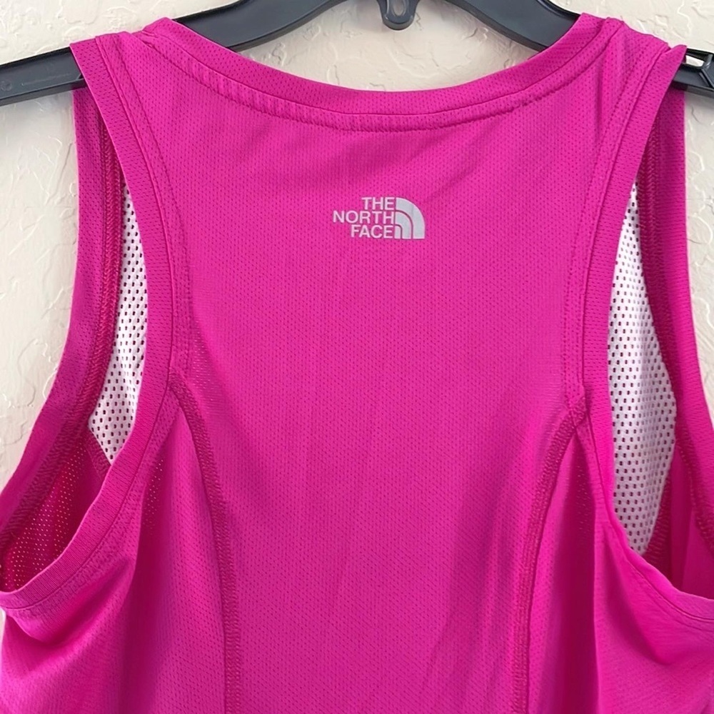 The‎ North Face Pink Athletic Tank - Picture 8 of 11